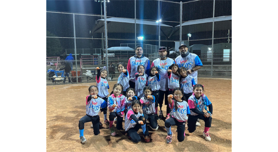 8U LADY BULLYS
