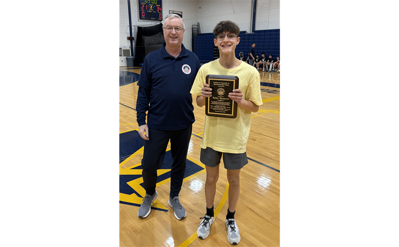 Tyler Bearce - Kusnirik Sportsmanship Award Winner