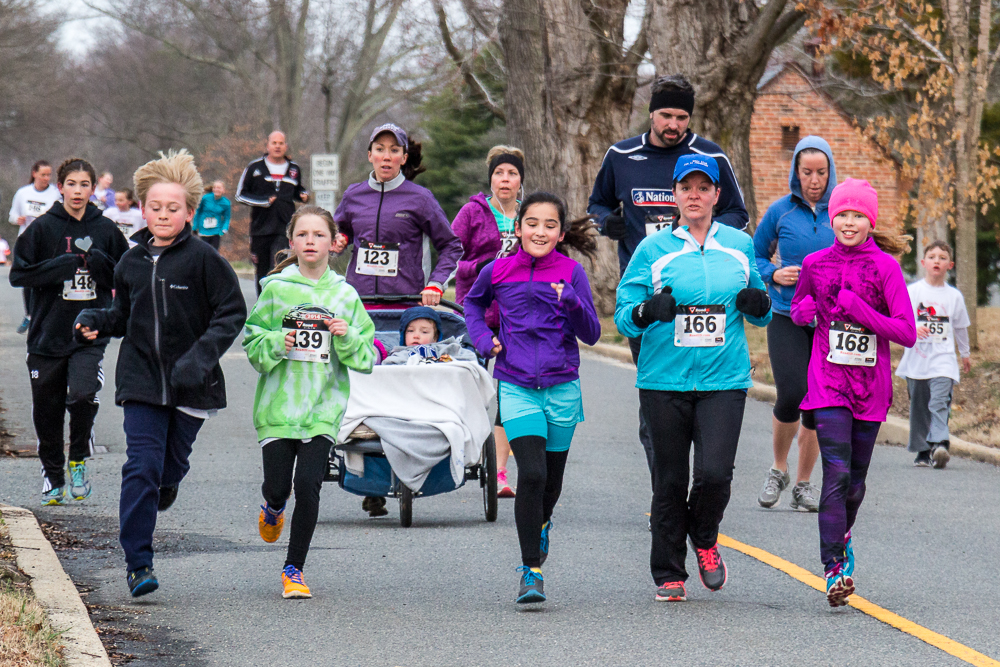 Families Running the 2015 5K